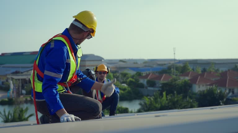 Hot Roofs in Santa Clara, OR
